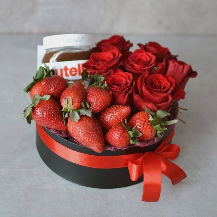 Клубничный бокс №2 в Бийске