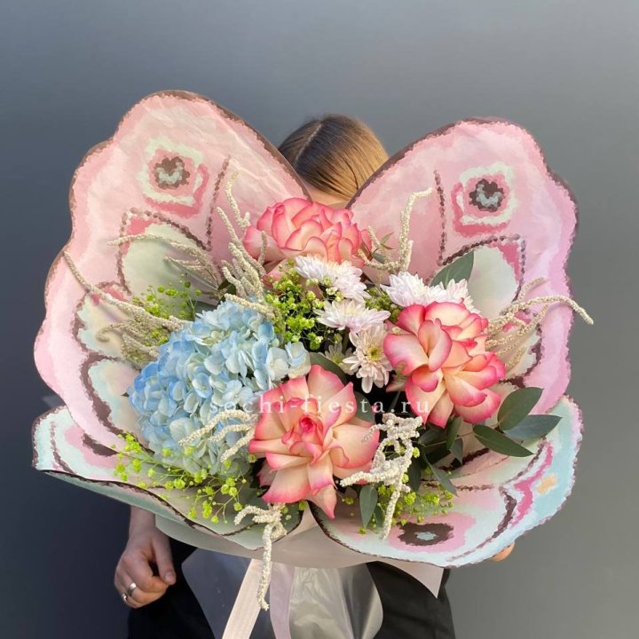 Дизайнерский букет бабочка №5 в Бийске