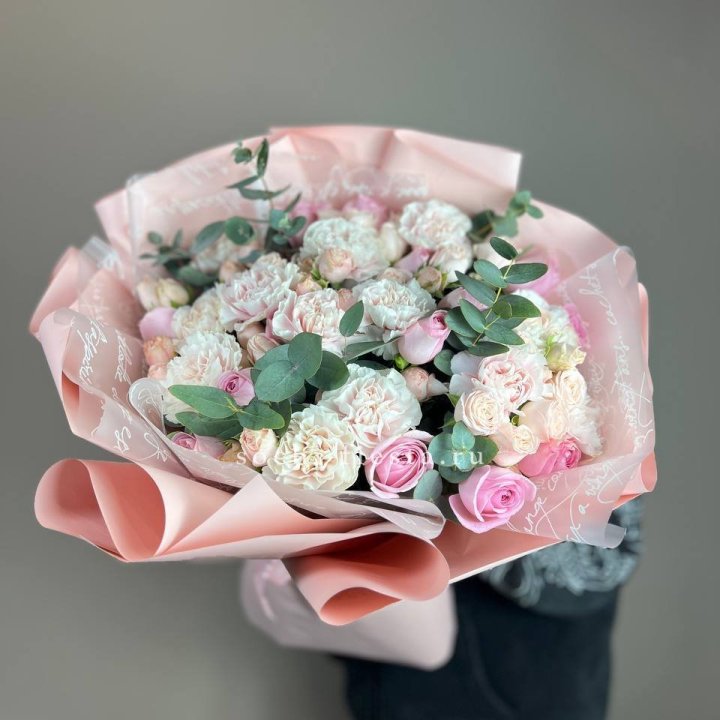  Букет  "Любовь в её глазах" в Бийске