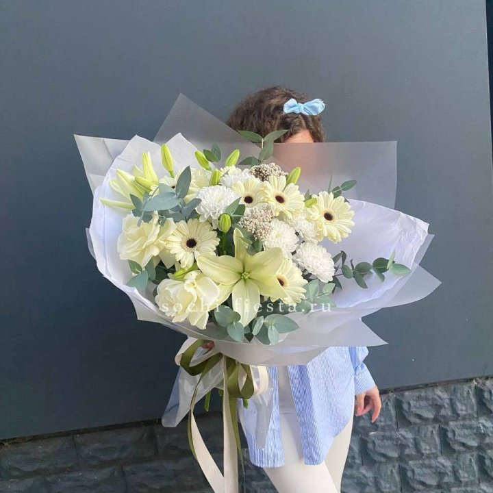 Букет с лилией и герберой в Бийске