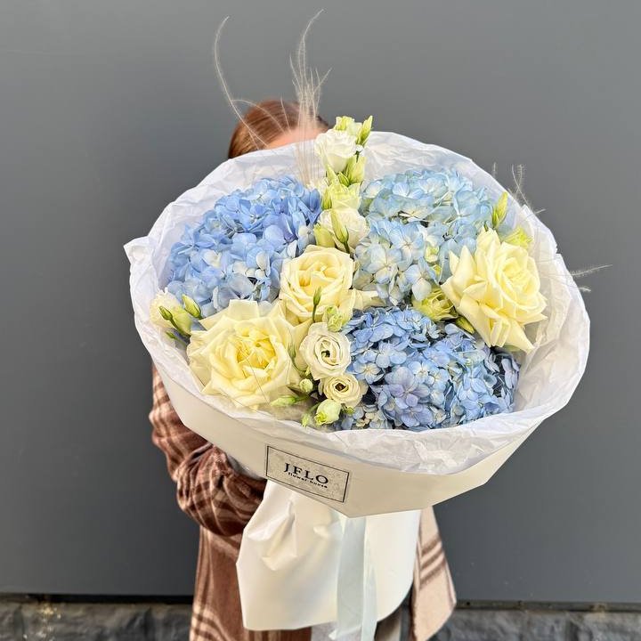 Букет "Глубина глаз" в Бийске