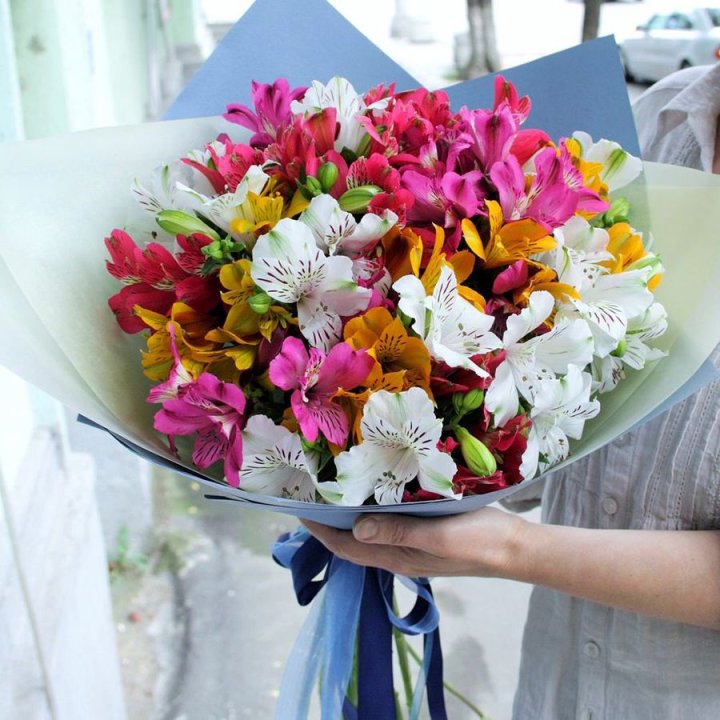 Микс альстромерий в Бийске