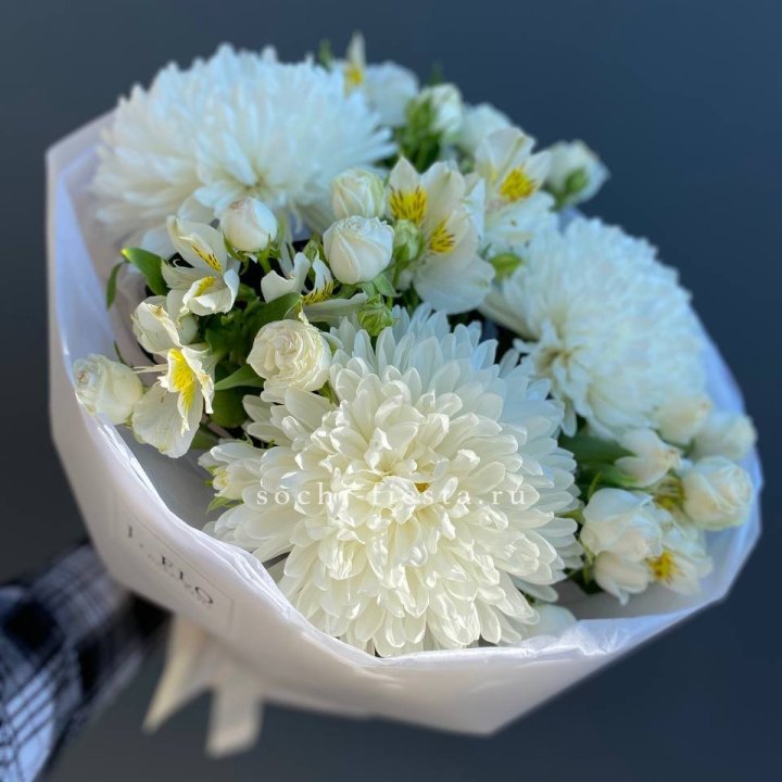 Букет из хризантем "Миранда" в Бийске