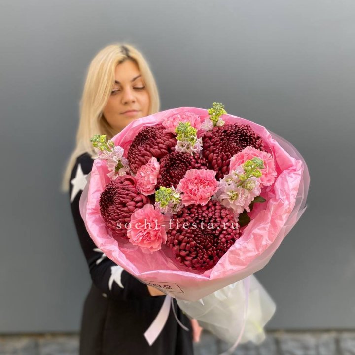 Букет "Сияющая любовь" в Бийске