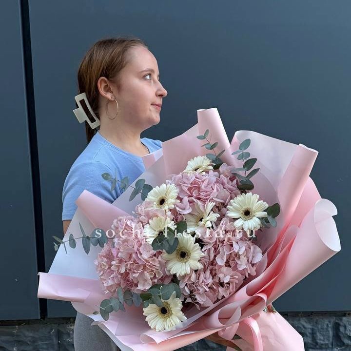 Букет "Знак любви" в Бийске