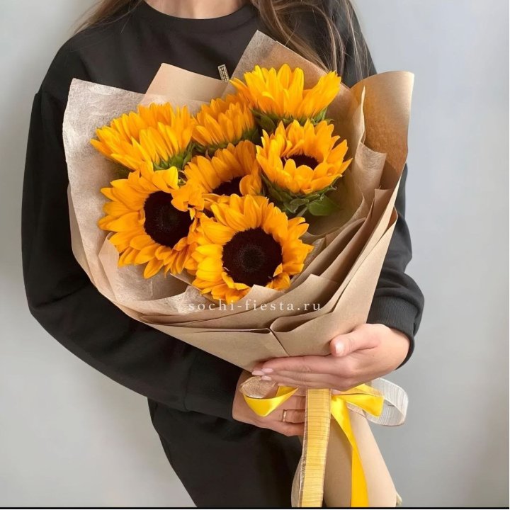 Букет из подсолнухов в Бийске