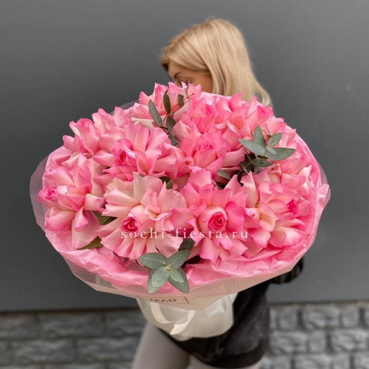 11 французских роз в Бийске