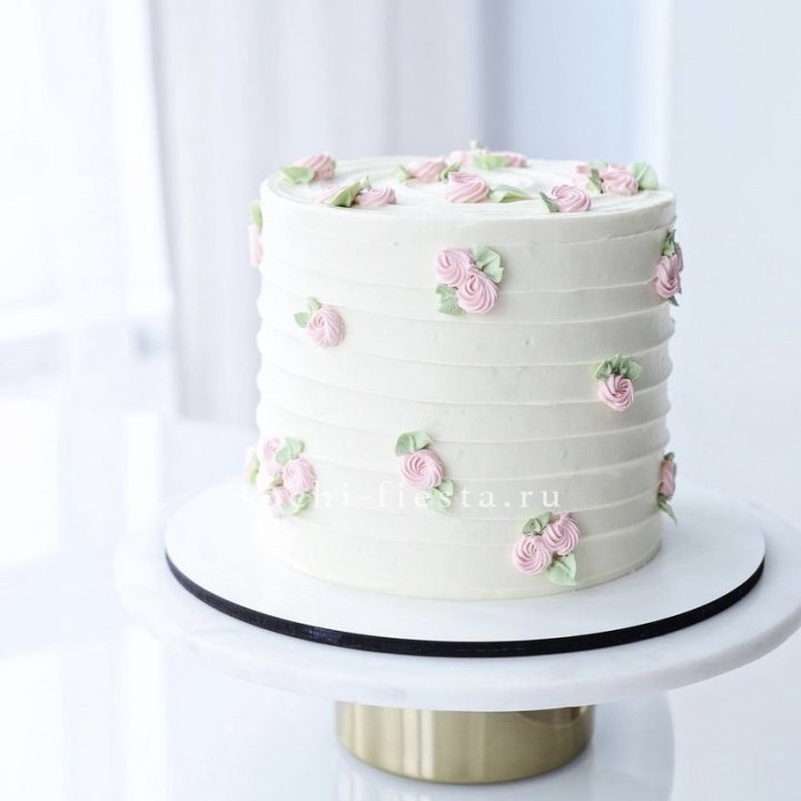 Торт "Розы в снегу" в Бийске