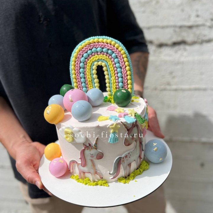 Торт "Радуга с единорогом" в Бийске