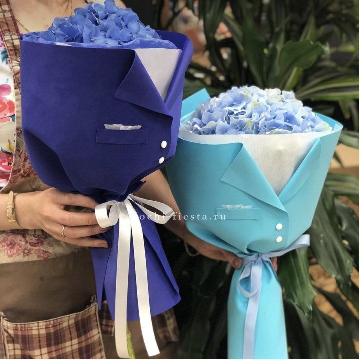 Букет с гортензией с пиджаком в Бийске