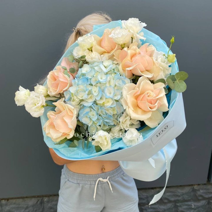 Сборный букет "Голубой закат" в Бийске