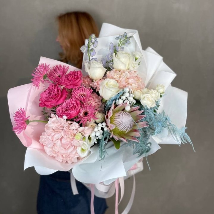 Дизайнерский букет "Фантастик" в Бийске