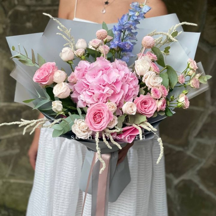 Дизайнерский букет №9 в Бийске