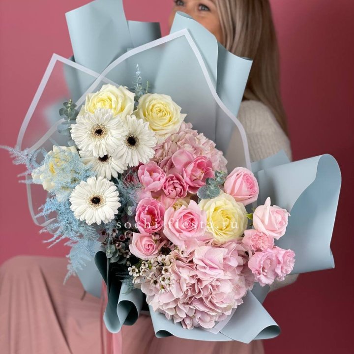 Дизайнерский букет "Адель" в Бийске