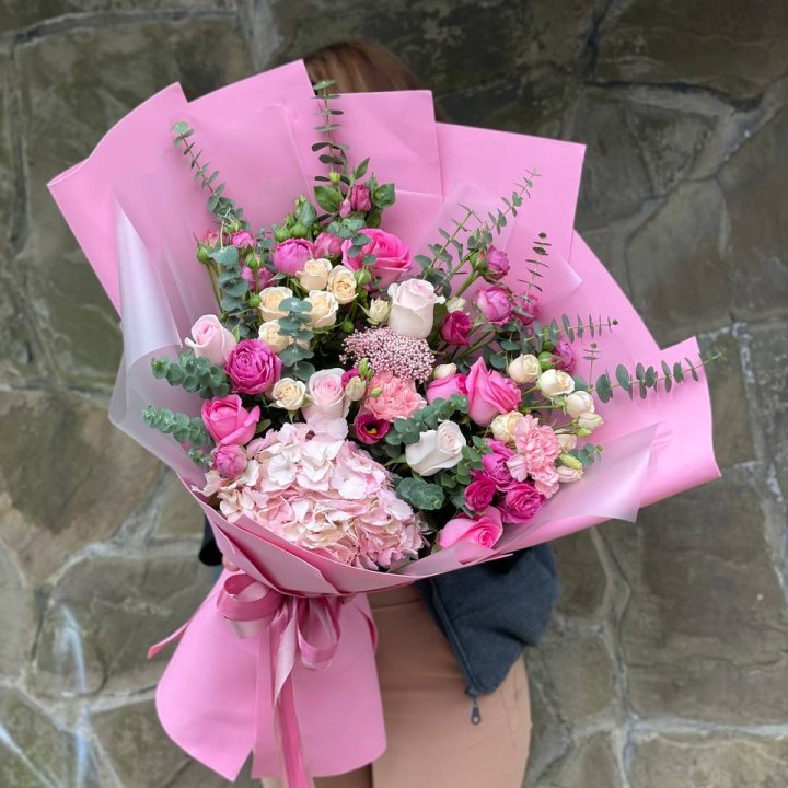 Дизайнерский букет "Паулина" в Бийске