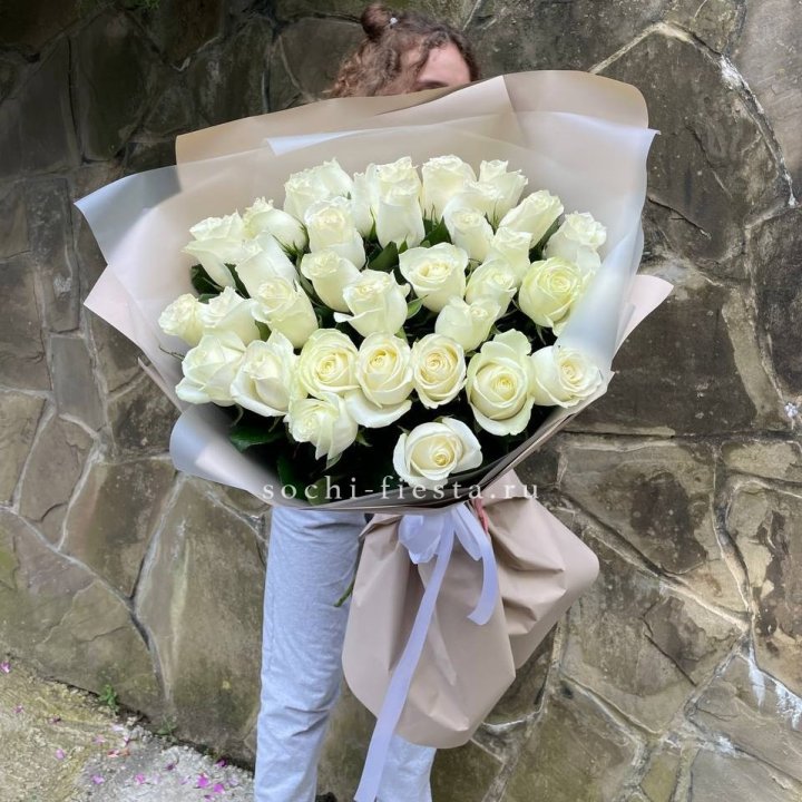 35 голландских роз в Бийске