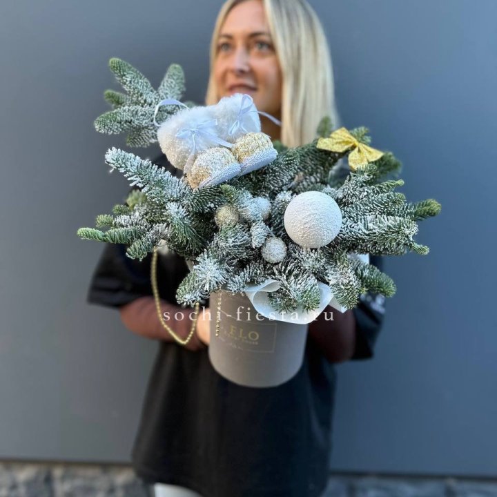 Новогодний бокс "Ботс голд" в Бийске