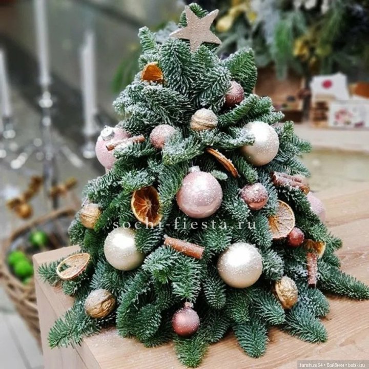 Новогодняя елочка "Блеск" в Бийске