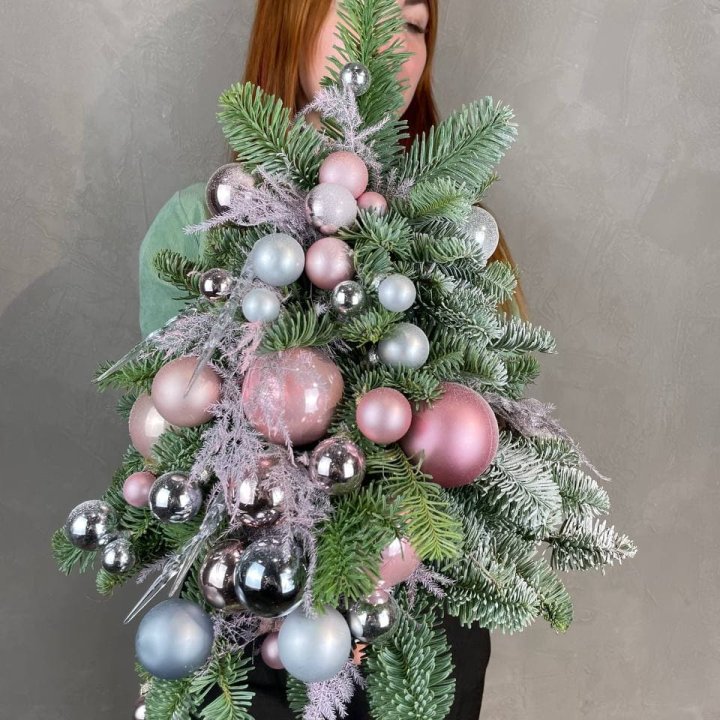 Новогодняя елочка "Розе голд" в Бийске