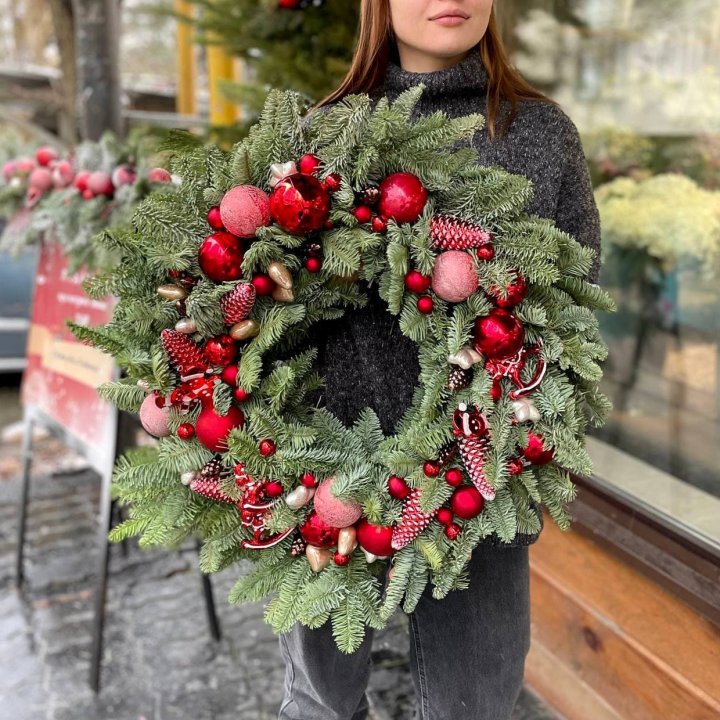Рождественский венок  в Бийске