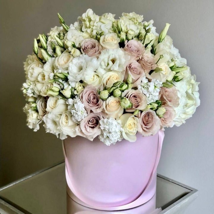 Цветочный бокс "Бриджит" в Бийске