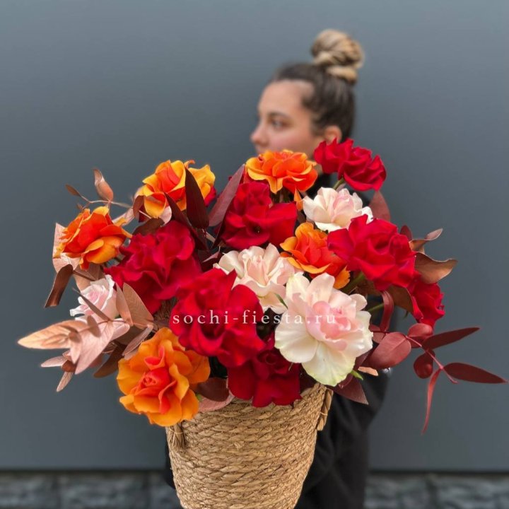 Авторский бокс "Роксана" в джутовом кашпо в Бийске