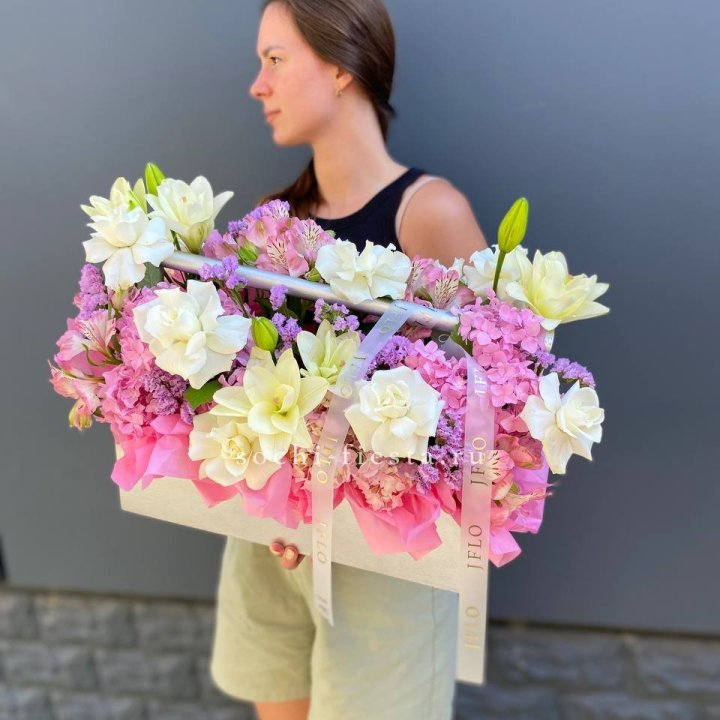 Большой бокс розовый в Бийске