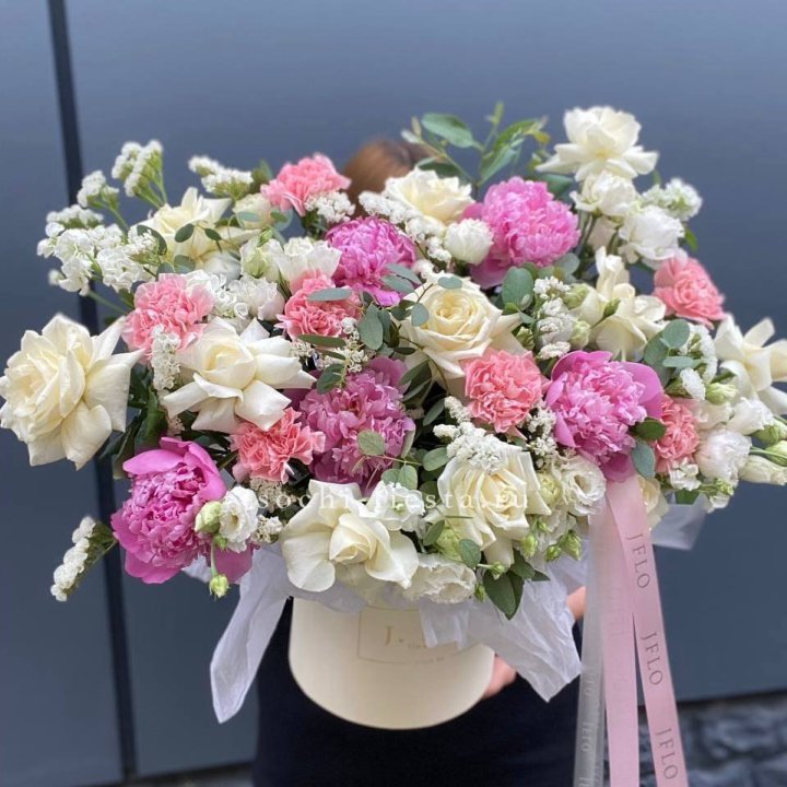 Дизайнерский бокс "Амор этерна" в Бийске