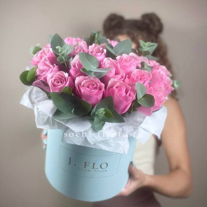 Бокс 27 роз в Бийске