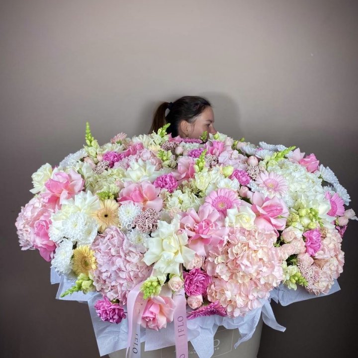 Корзина цветов «Рандеву» в Бийске