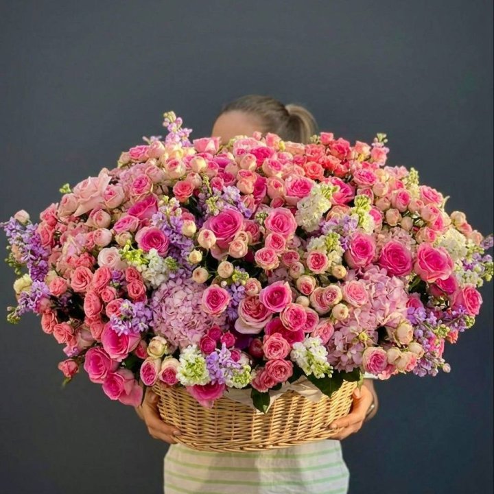 Цветочная корзина гигант №5 в Бийске