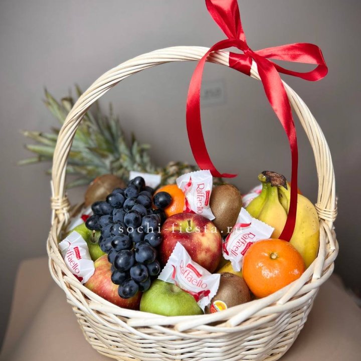 Фруктовая корзина №3 в Бийске