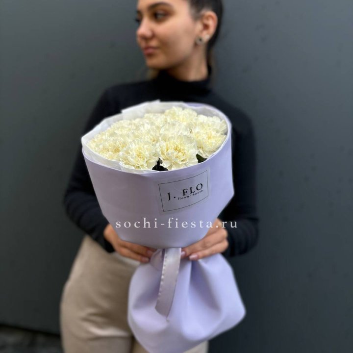 Букет белых диантусов в Бийске