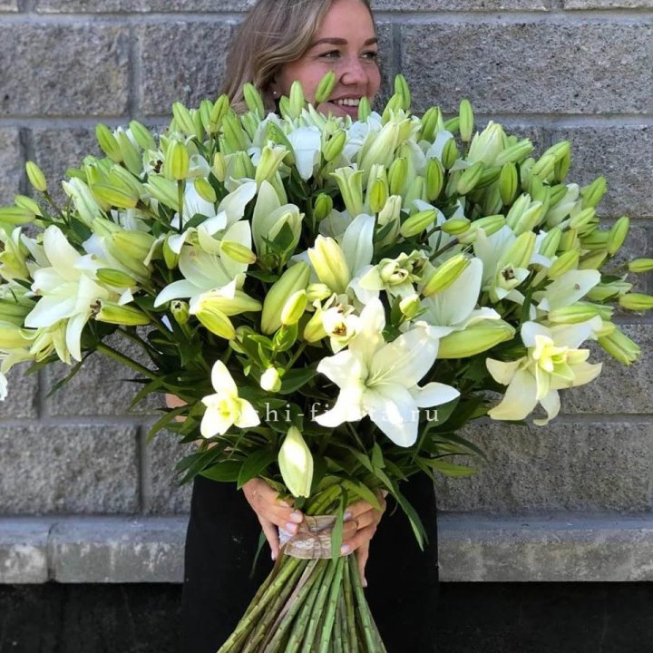 51 лилия в Бийске