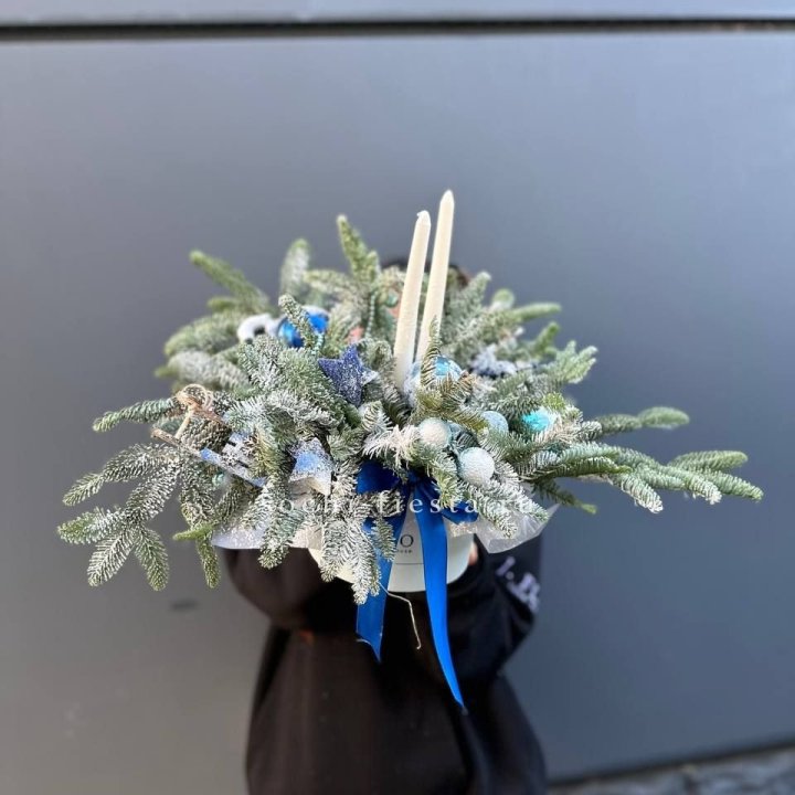 Новогодняя композиция в коробке  в Бийске