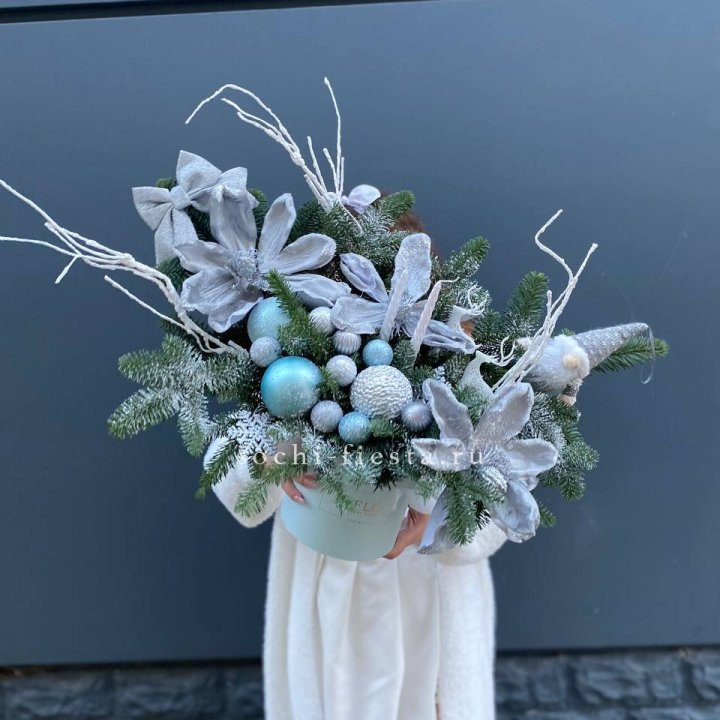 Композиция "Снежный цветок" в Бийске