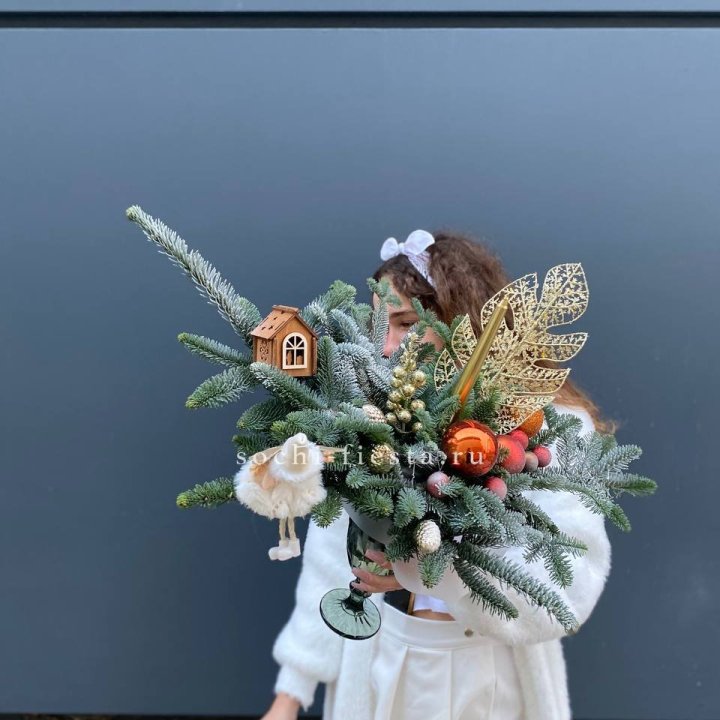 Композиция в бокале огненная  в Бийске