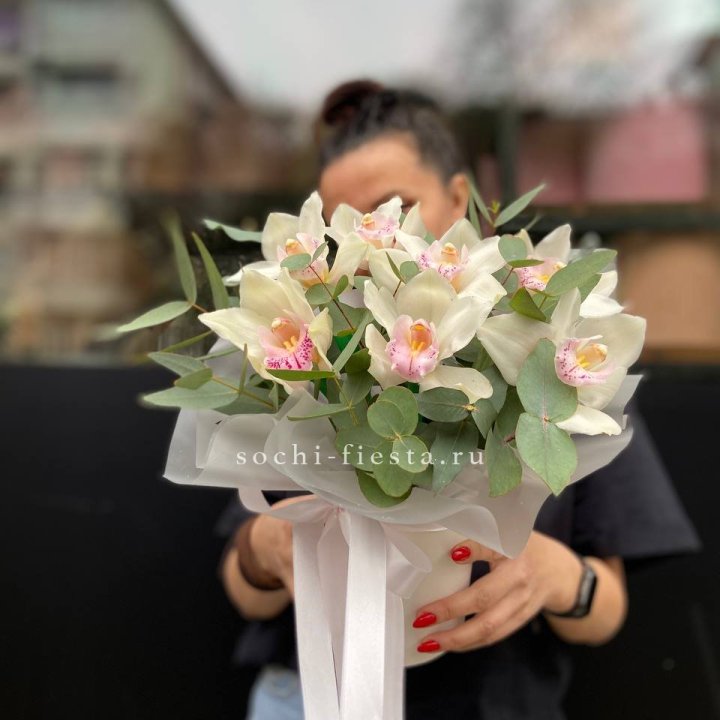 Бокс с орхидеями в Бийске