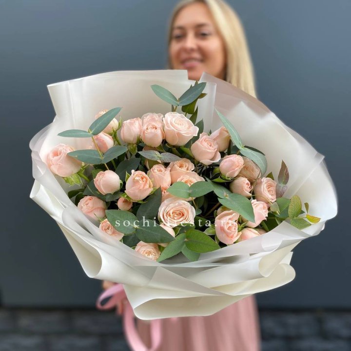 Букет кустовых роз "Фреш" в Бийске