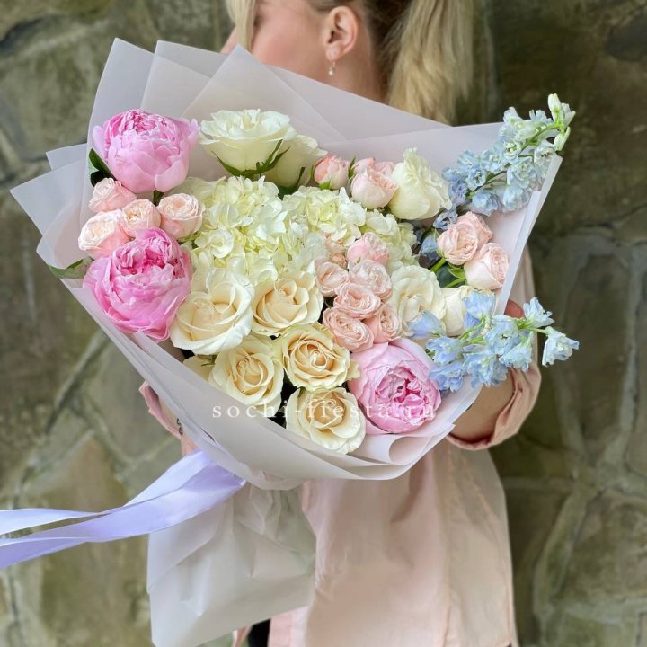 Букет с пионами "Богема" в Бийске