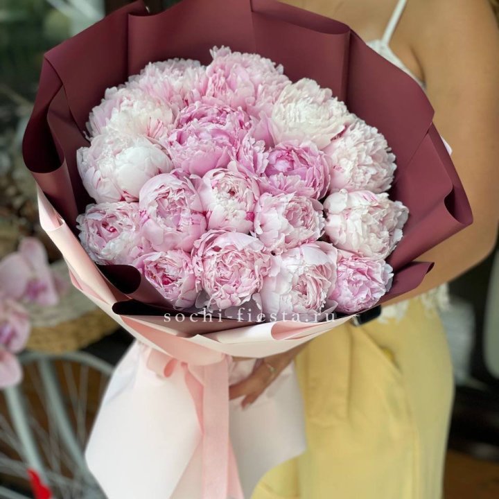 Букет с пионами №5 в Бийске