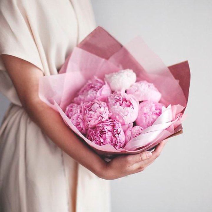 9 зефирных пионов в Бийске