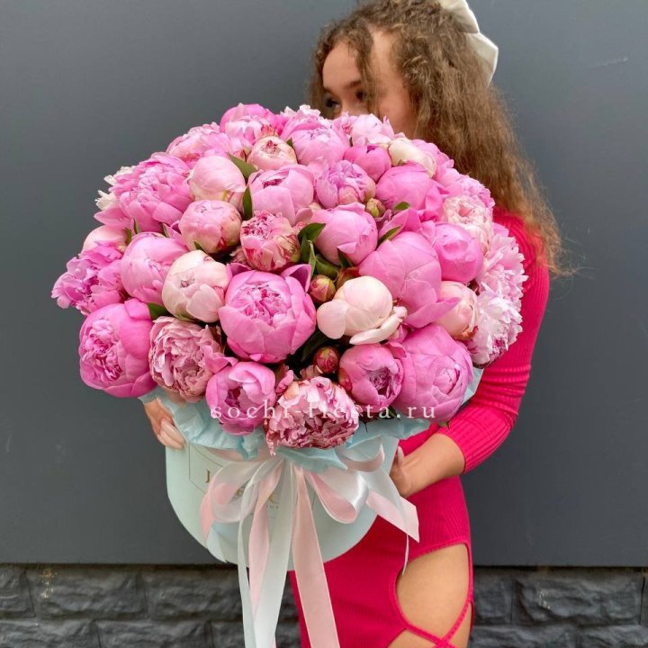 51 пион в цилиндре в Бийске