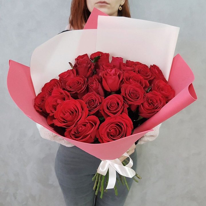 25 Красных роз рози вайт в Бийске