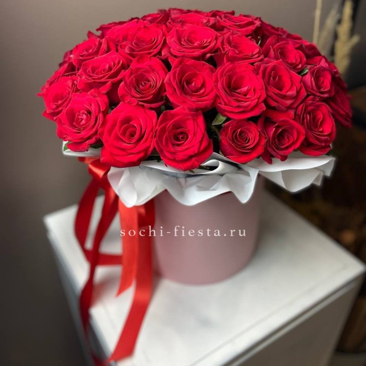 Красные розы 51шт  в коробке в Бийске