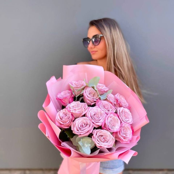Букет розовых роз 2 в Бийске