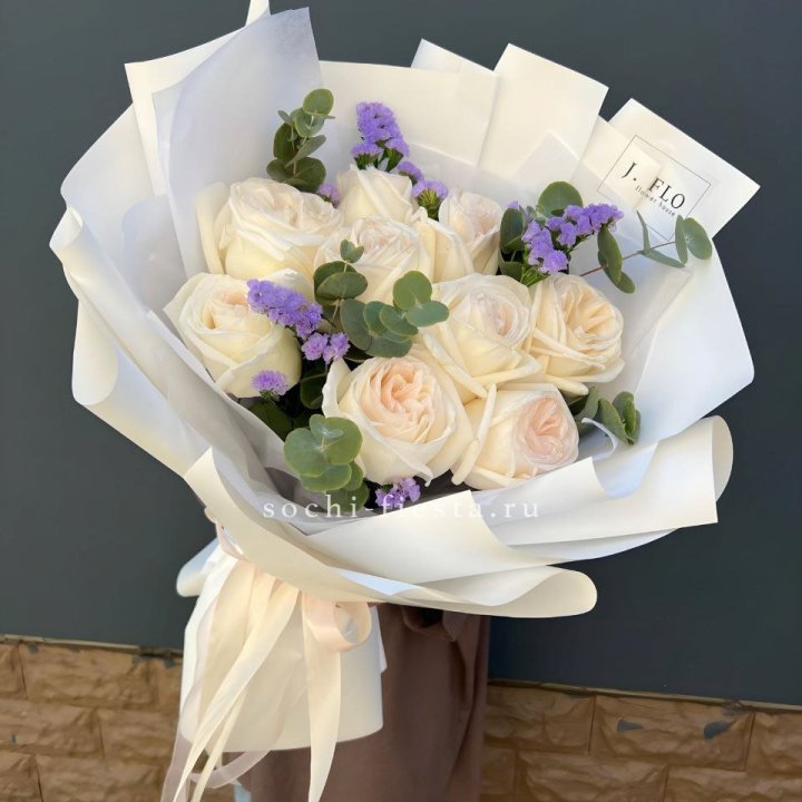 Букет из роз Вайт охара в Бийске