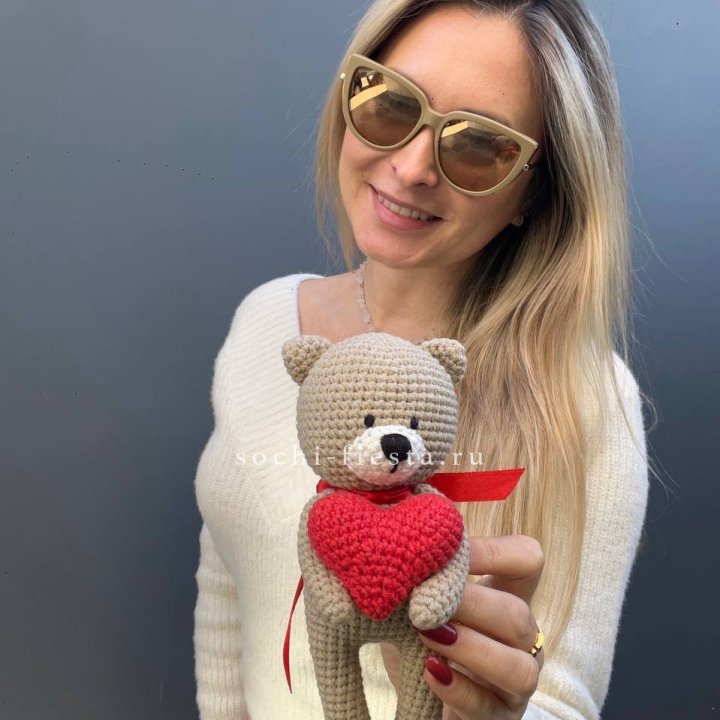 Мишка с сердцем ручной работы в Бийске