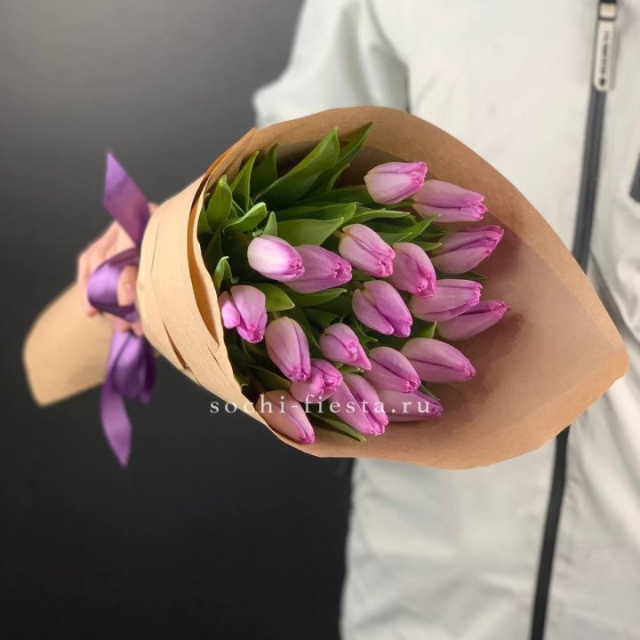 19 розовых  тюльпанов в Бийске