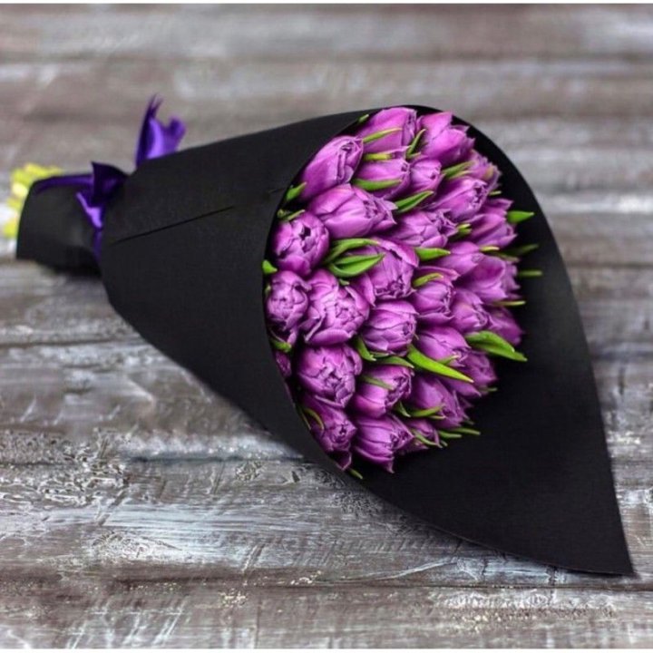 Пионовидные тюльпаны блэк в Бийске